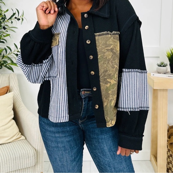 Black timber thread vintage wash camo shacket top cardigan by POL small Boho - Picture 4 of 6